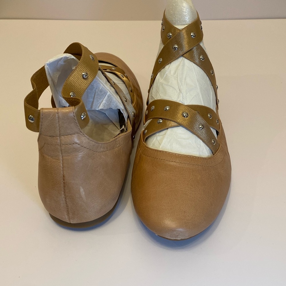 Jessica Simpson Ballet Inspired Flats | Women’s Size 12 | Buff